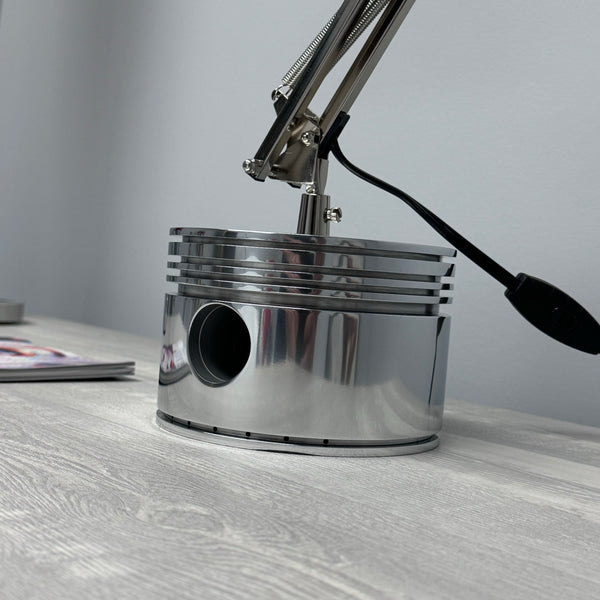 1940's Pratt & Whitney WWII R-2800 Corsair F4U Corsair Airplane Polished Chrome Radial Engine Piston Desk Task Lamp