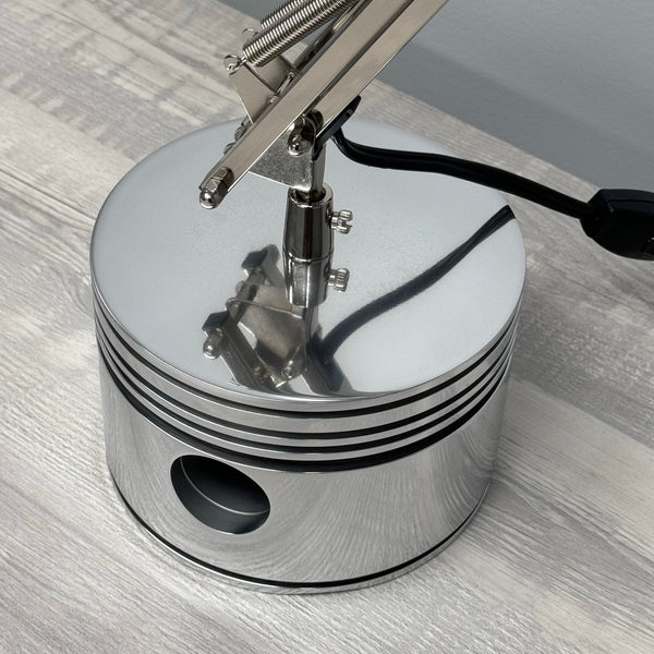 1940's Pratt & Whitney WWII R-2800 Corsair F4U Corsair Airplane Polished Chrome Radial Engine Piston Desk Task Lamp