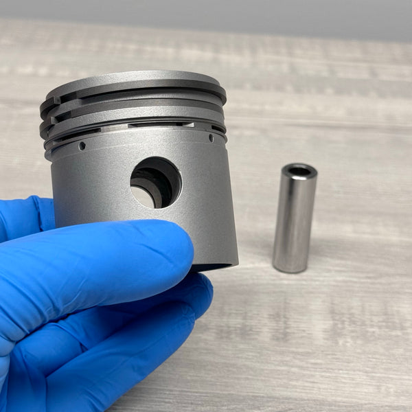 NOS 1950s WWII M3 M5 Stuart Light Tank Auxiliary Generator Piston + Original Box