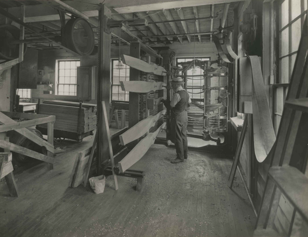 126” WWI Handley Page 0/400 Bomber “Bloody Paralyzer” Wooden Airplane Propeller