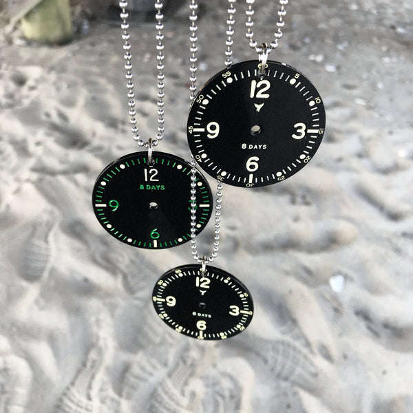 2018 P-51 Mustang WWII Warbird Airplane 8-Day Clock Cockpit Panel US Army Dog Chain Necklace