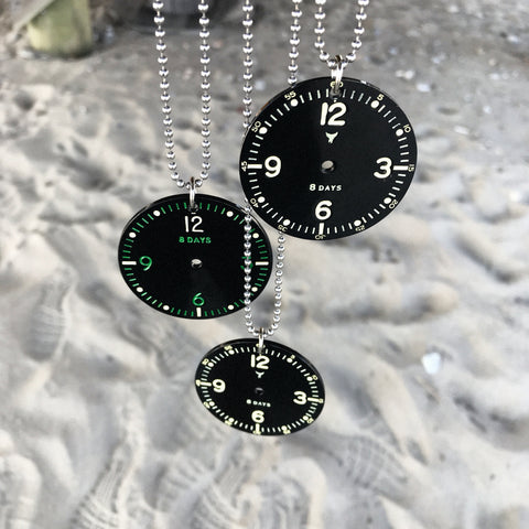 2018 P-51 Mustang WWII Warbird Airplane 8-Day Clock Cockpit Panel US Army Dog Chain Necklace