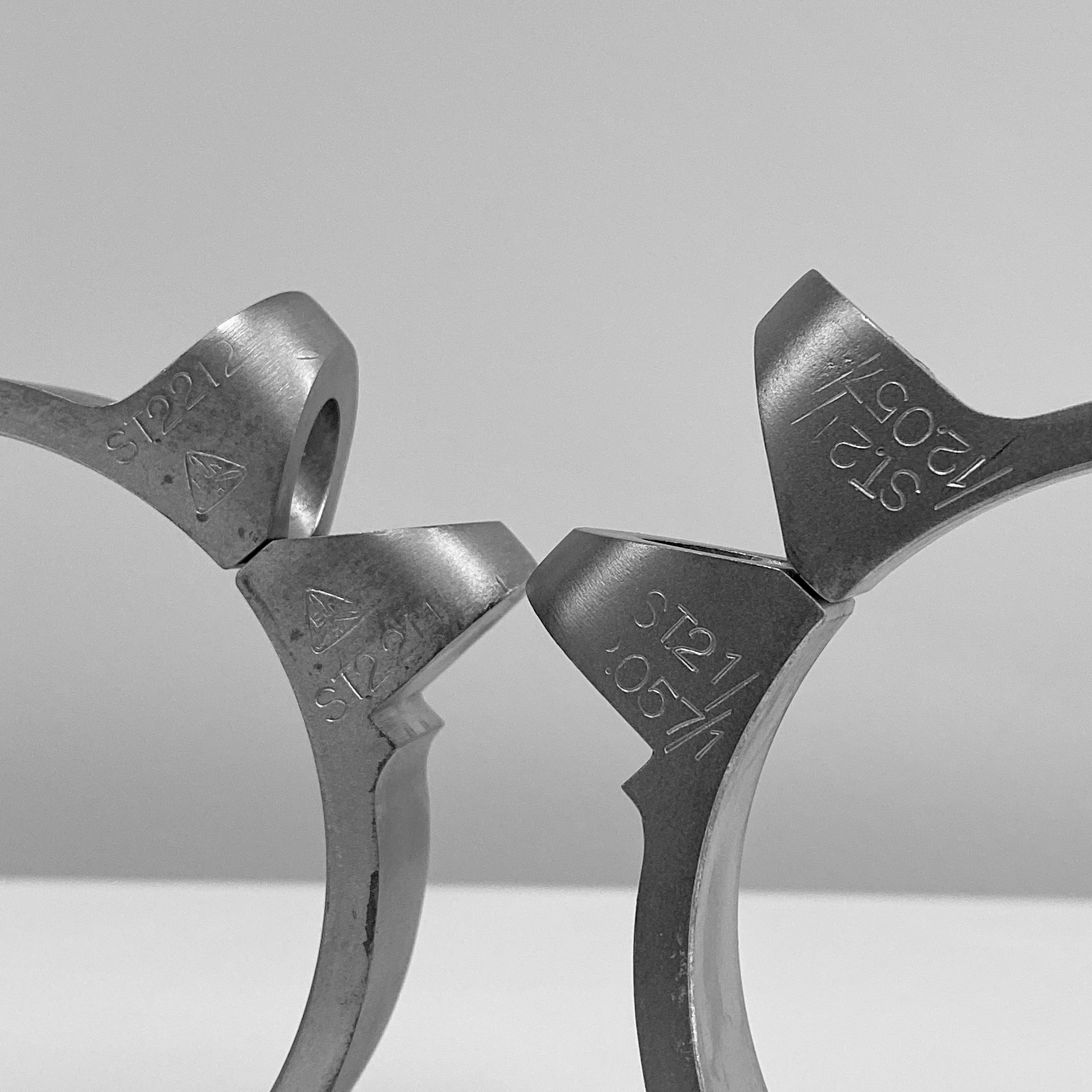 air force with metal ticks