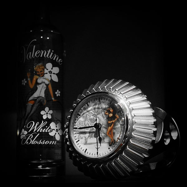 Bombshell Pinup Twin Beech 18 Hamilton Standard Rotating Cam Chrome Desk Clock