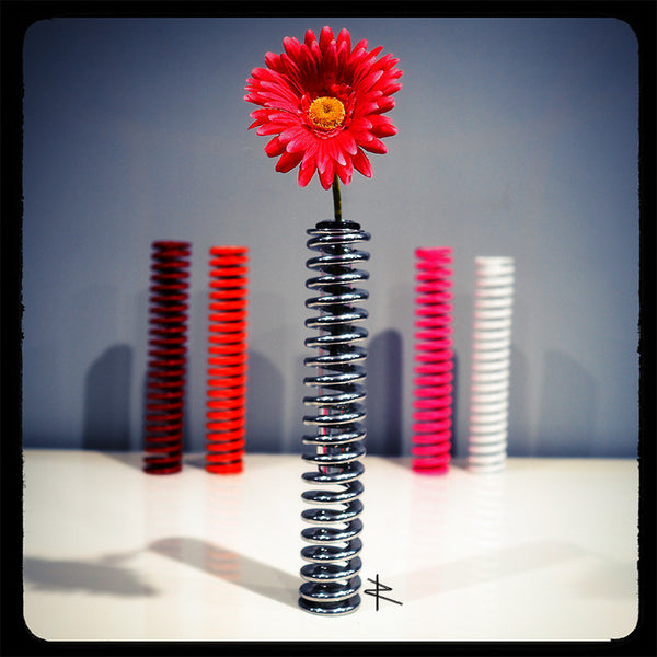 Bamboo / Flowers Aviation Art Custom Metal Spring Vase off Real Flying Airplane