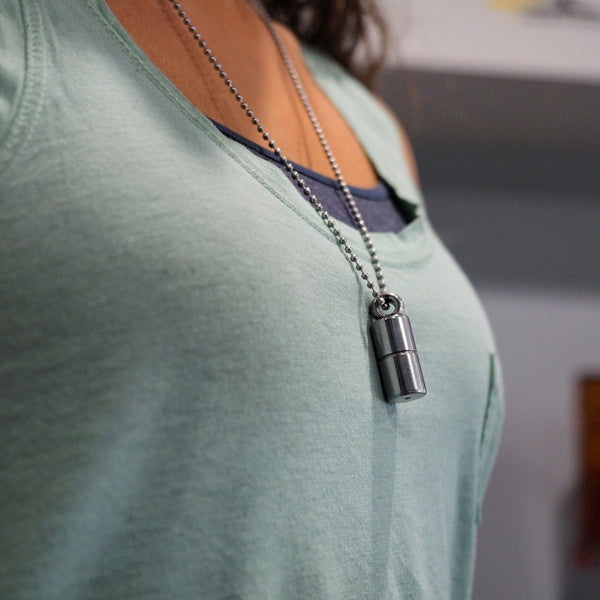 Polished Pill Unisex Chrome Polished Aviation Art Ball Chain Necklace