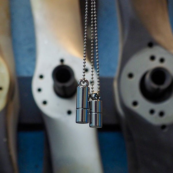 Polished Pill Unisex Chrome Polished Aviation Art Ball Chain Necklace