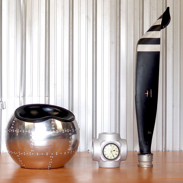 Rough Landing - Cessna Caravan Crash Landing Airplane Propeller Runway Strike Sculpture Clock