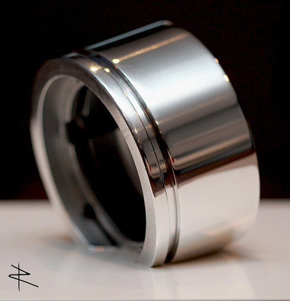 Mini Airplane Piston Desk Clock from a Cessna 400 Series Airplane (Mirror Polished)