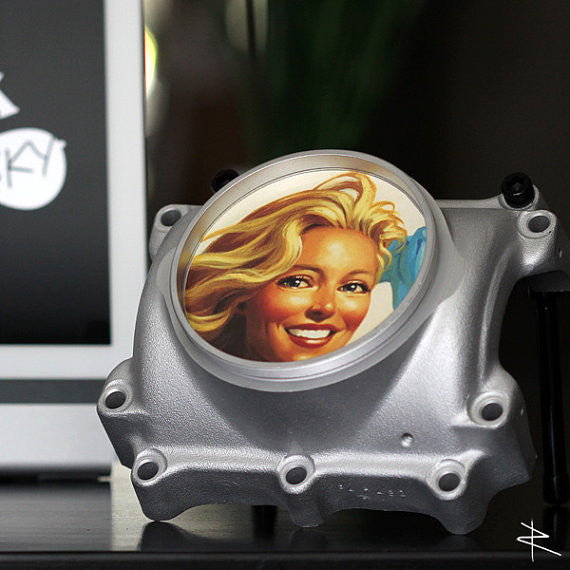 Photo Frame 172 Hub off a Cessna Skyhawk Airplane Propeller