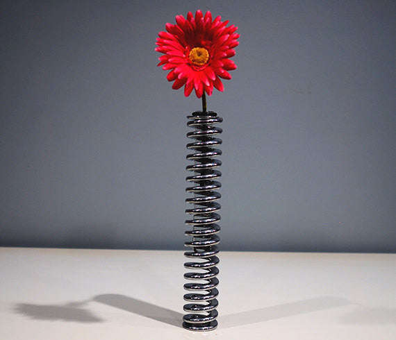 Bamboo / Flowers Aviation Art Custom Metal Spring Vase off Real Flying Airplane