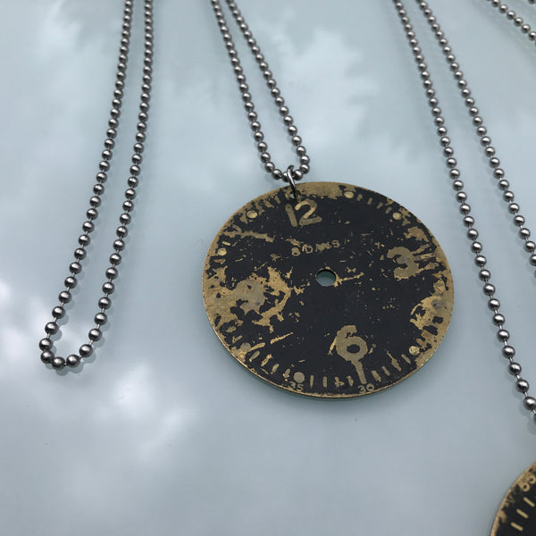 P-51 Mustang WWII Warbird Airplane 8-Day Clock Cockpit Instrument Panel US Army Dog Chain Necklace - Original from World War II