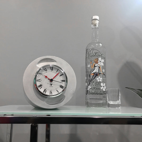 Pratt & Whitney R-2800 WWII Double Wasp Raw Radial Engine Piston Desk Clock