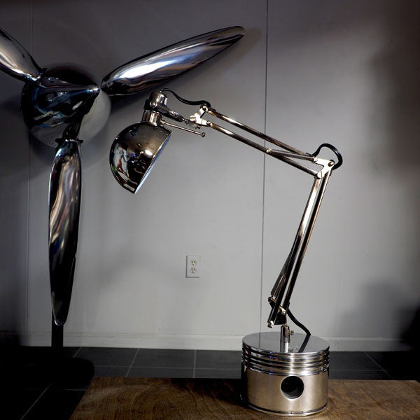 Pratt & Whitney R-2800 Flying Monkey MIRROR POLISHED Radial Engine Piston Desk Lamp