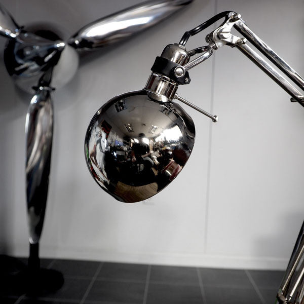 Pratt & Whitney R-2800 Flying Monkey MIRROR POLISHED Radial Engine Piston Desk Lamp