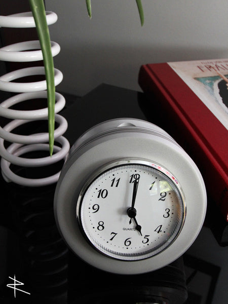 J-Cobs WWII Boeing Stearman Warbird Radial Engine Piston Desk Clock (Raw Edition)