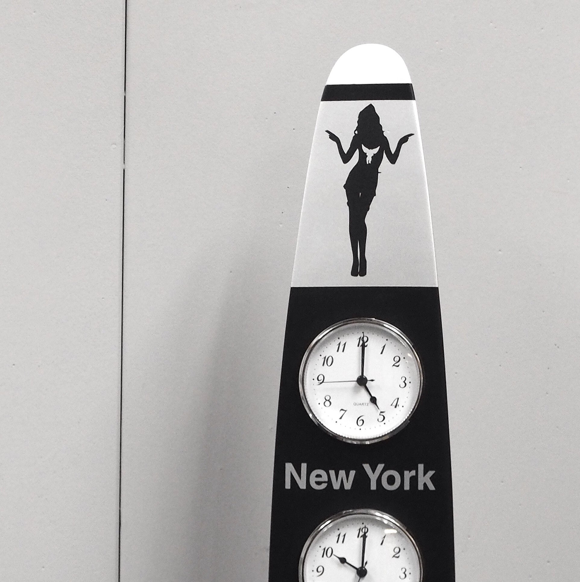 Time Zone Clock New York London Tokyo Cessna Airplane Propeller