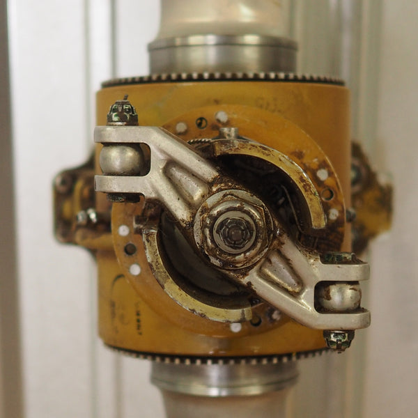 US NAVY 1960's Hawker Beechcraft Cardinal MQM-61 Military War Drone Airplane Propeller